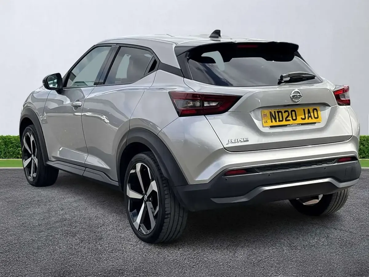 Used Nissan Juke Tekna 2020 Silver SUV