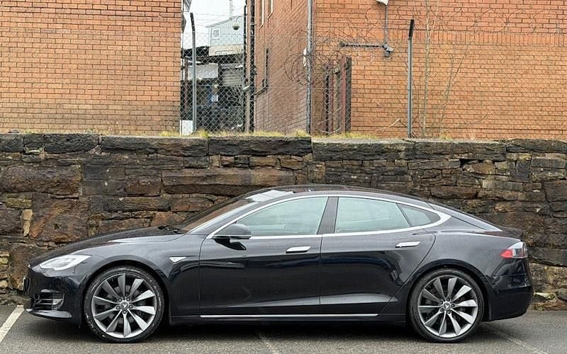 Used Tesla Model S 311 kW (423 HP) 2017 Black Hatchback