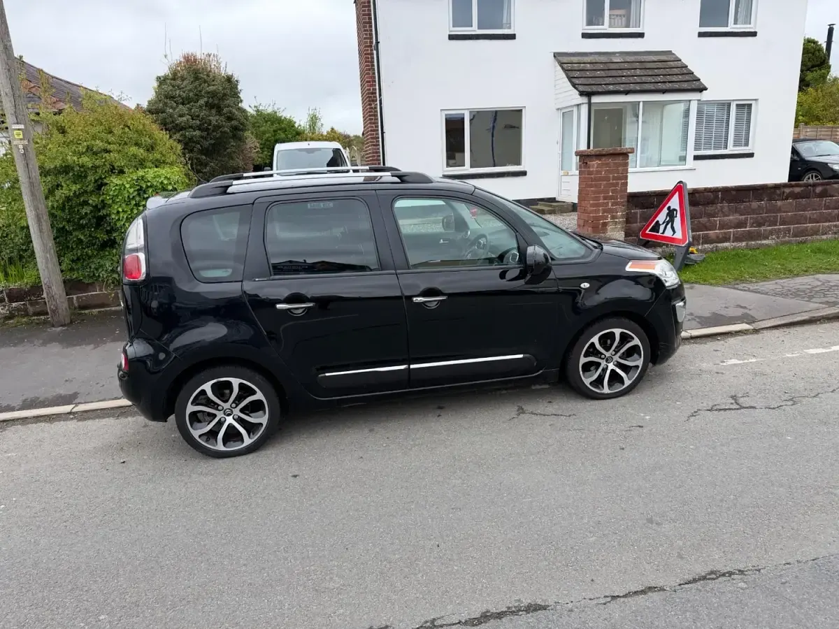 Używany Citroën C3 Picasso Exclusive 2013 Czarny Minivan