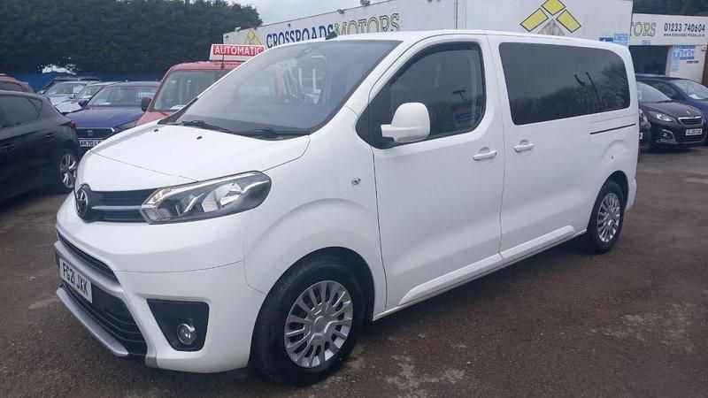 Used Toyota Proace Verso City 120 HP (88 kW) 2021 White Estate