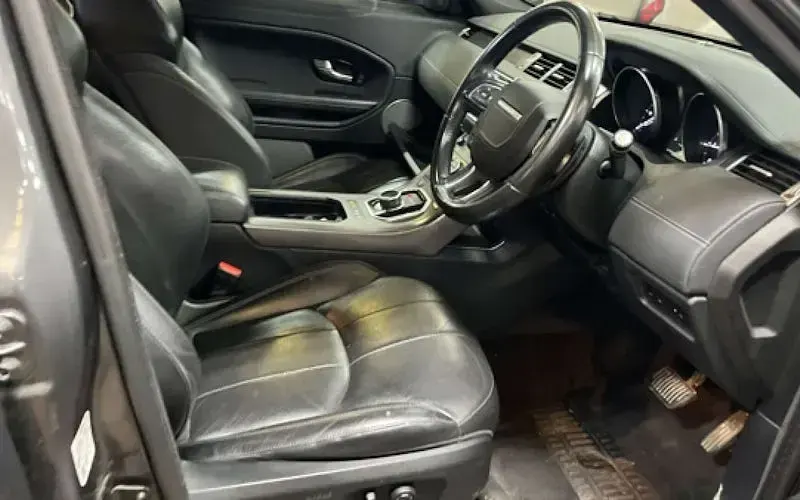 Used Land Rover Range Rover evoque Landmark 180 HP (132 kW) 2018 Grey Hatchback