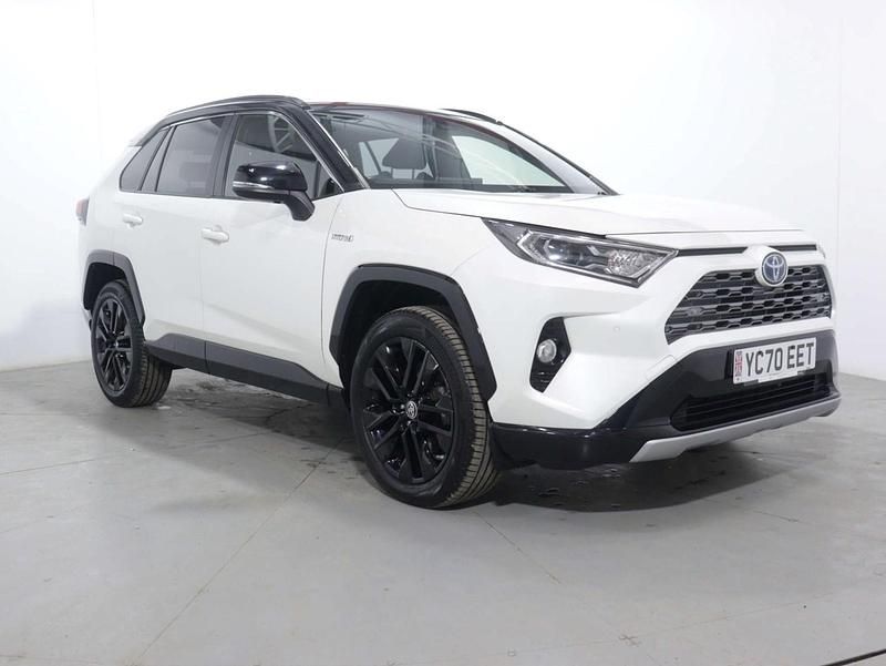 White/black Used 2021 Toyota RAV4 Hybrid SUV | £24,530 (Fair price) - Image 1/1