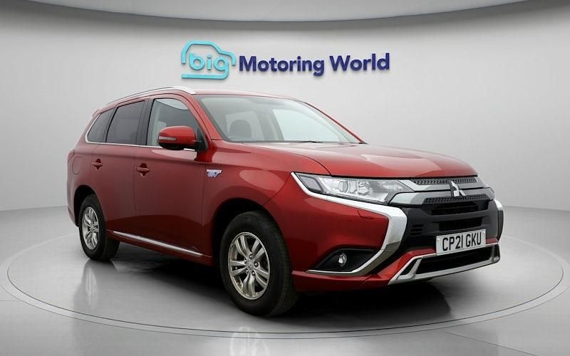 Used Mitsubishi Outlander P-HEV 224 HP (164 kW) 2020 Estate