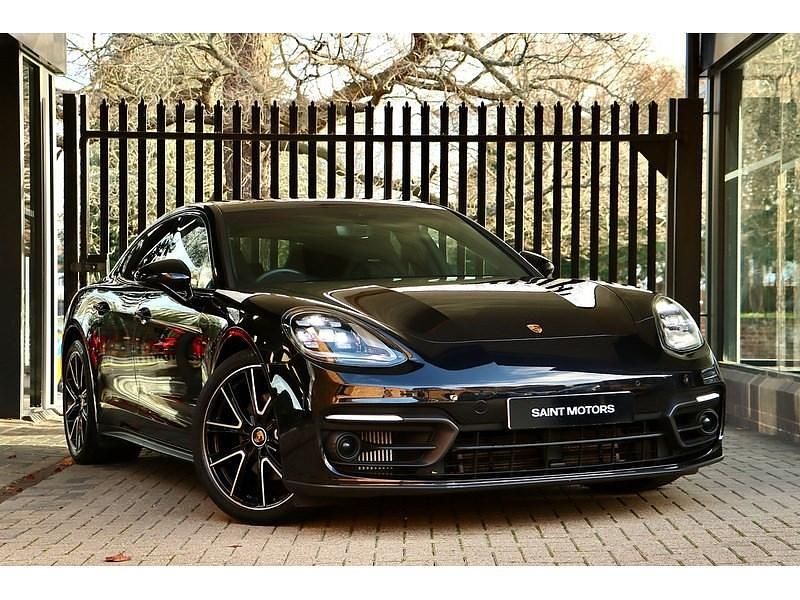 Used Porsche Panamera 330 HP (242 kW) 2021 Black Hatchback