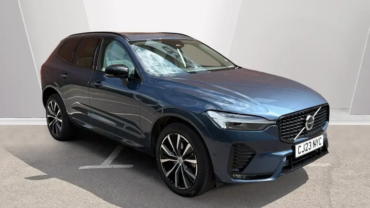 Used Volvo XC60 Ultimate 250 HP (183 kW) 2023 SUV