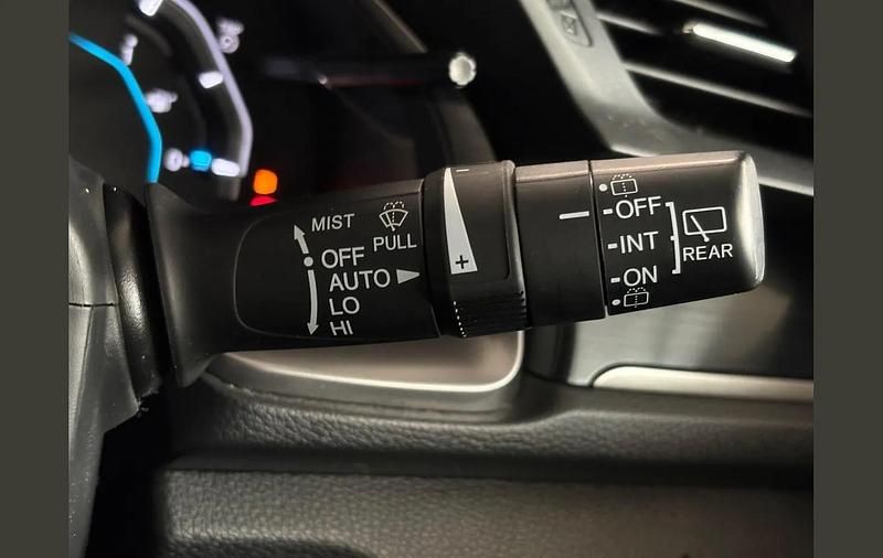 Used Honda Civic SR 126 HP (92 kW) 2021 Grey Hatchback