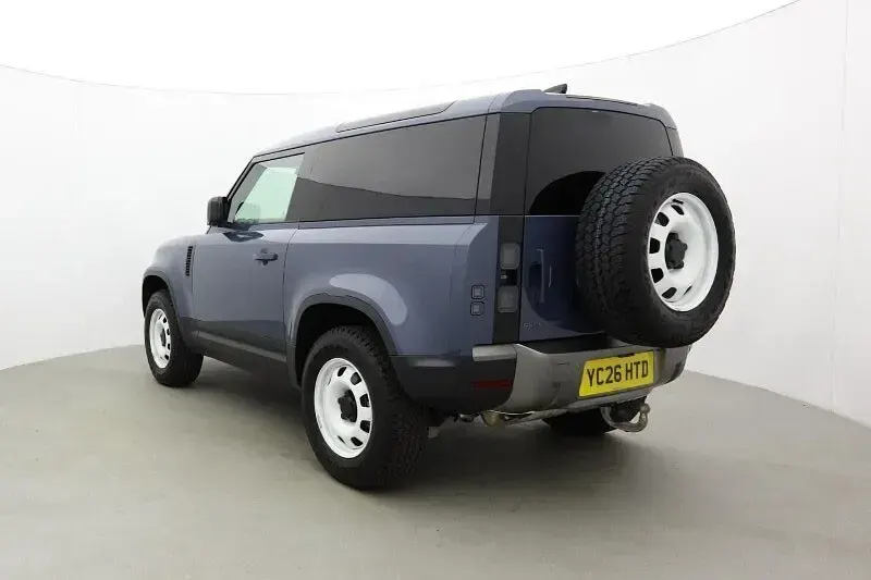Used Land Rover Defender S 249 HP (183 kW) 2026 Blue SUV