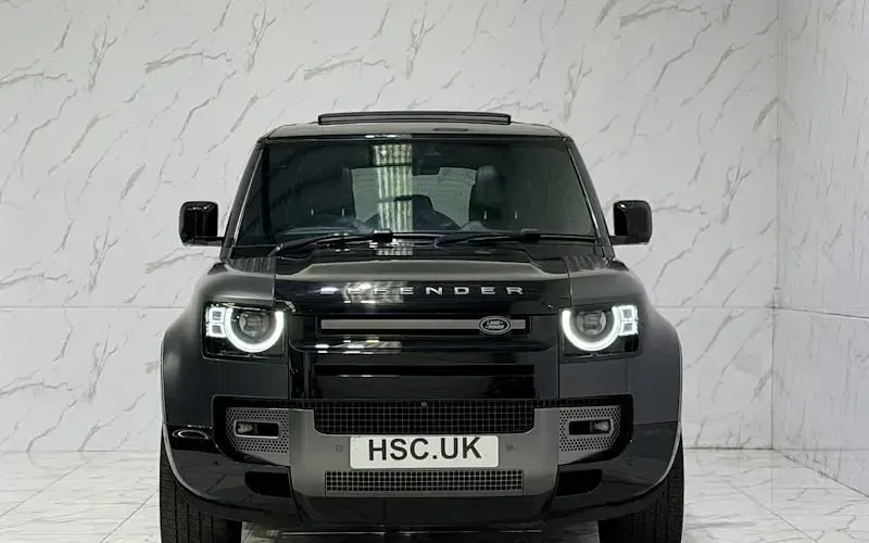 Usado Land Rover Defender Carpathian Edition 525 HP (386 kW) 2024 SUV