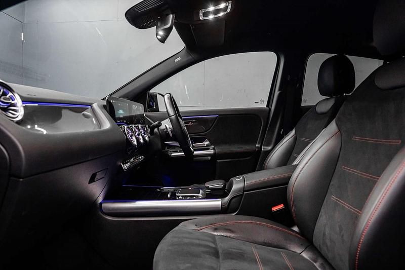 Used Mercedes GLA200 AMG Line Premium 163 HP (119 kW) 2022 Black SUV