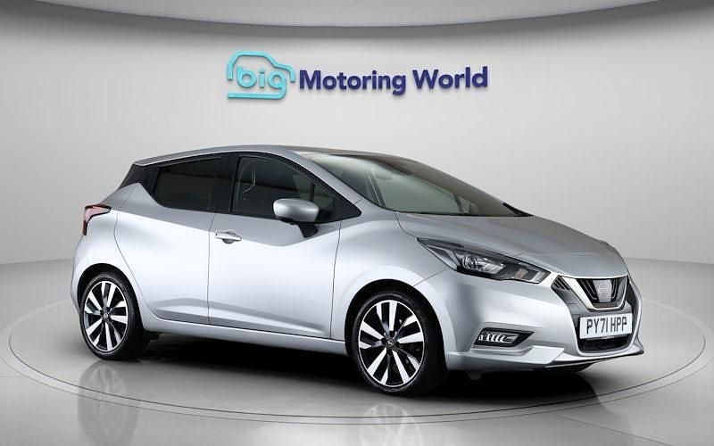 Begagnad Nissan Micra S 92 HK (67 kW) 2022 Silver Halvkombi