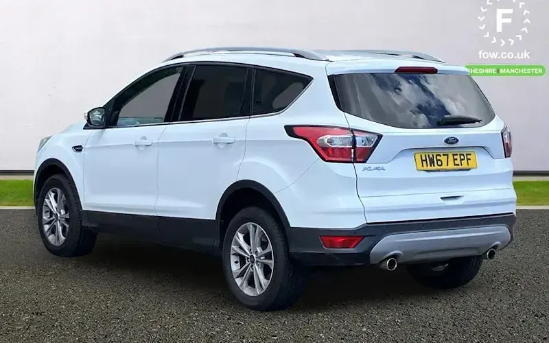 Used Ford Kuga Titanium 150 HP (110 kW) 2017 White SUV