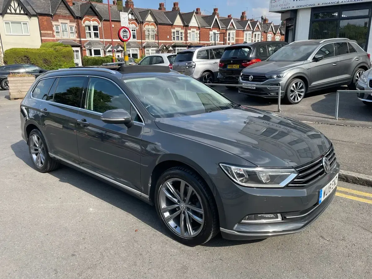 Used VW Passat GT 150 HP (110 kW) 2018 Grey Estate