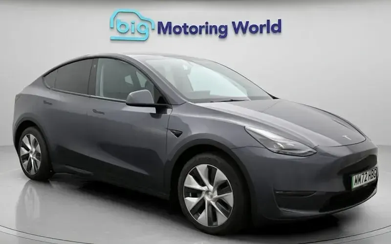 Used Tesla Model Y Long Range AWD 378 kW (514 HP) 2022 SUV