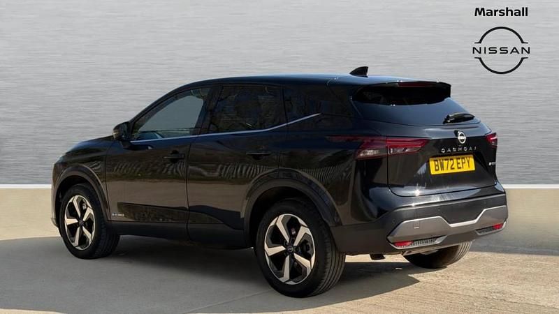 Used Nissan Qashqai N-Connecta 190 HP (139 kW) 2023 Black SUV