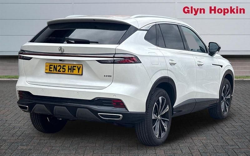 Usado MG HS SE 170 HP (125 kW) 2025 Branco SUV