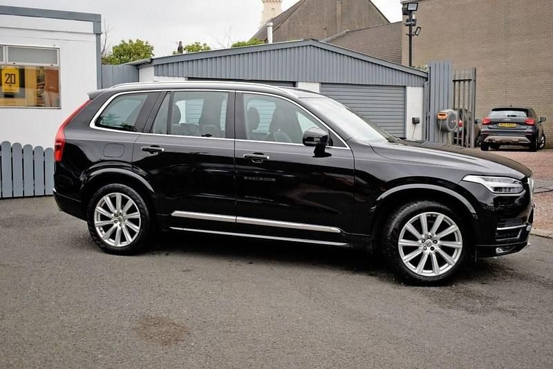 Used Volvo XC90 Inscription 225 HP (165 kW) 2015 Black SUV