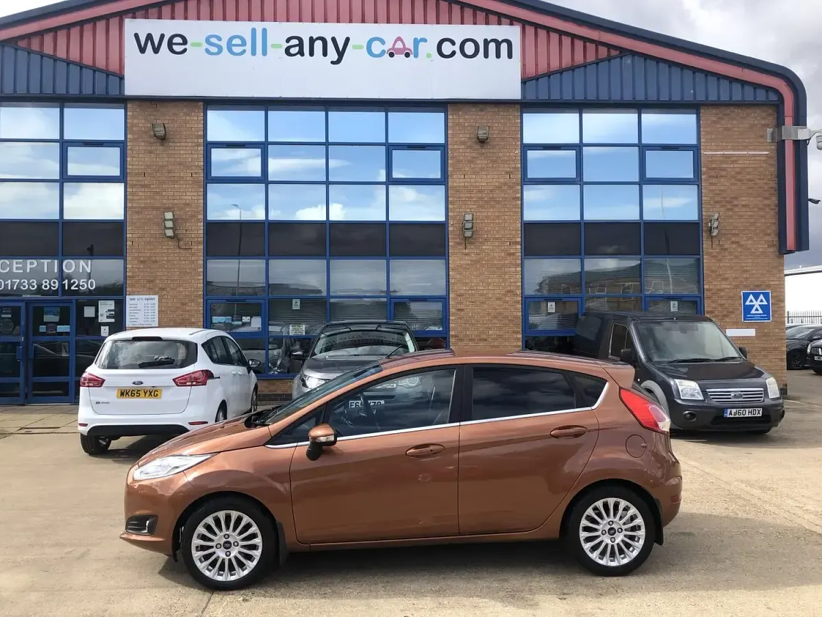 Used Ford Fiesta Titanium 2015 Bronze Hatchback