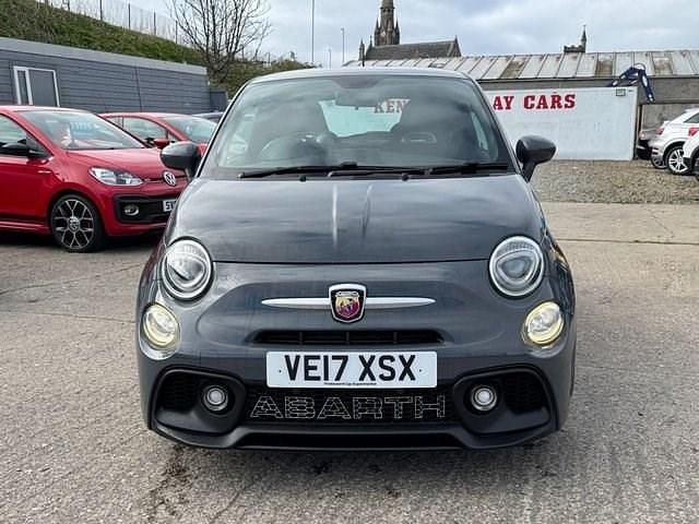 Usado Abarth 595 145 HP (106 kW) 2017 Cinzento Citadino
