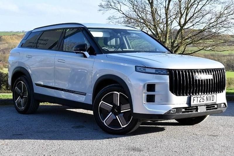 Silver Used 2025 Jaecoo 7 SUV | £29,000 (Good price) - Image 1/1