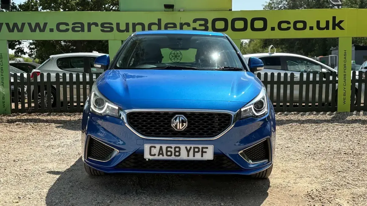 Used MG MG3 Exclusive 106 HP (77 kW) 2018 Blue Hatchback