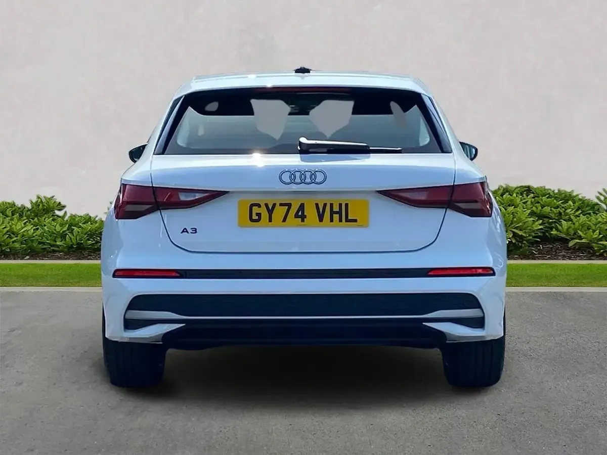 Used Audi A3 Sportback Sport 116 HP (85 kW) 2024 White Hatchback