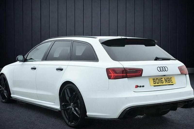 Used Audi RS6 Design 560 HP (411 kW) 2016 White Estate