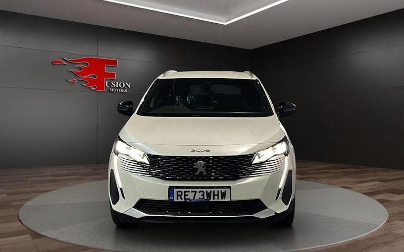 Used Peugeot 3008 Active+ 131 HP (96 kW) 2023 White SUV