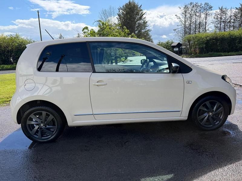 Begagnad Seat Mii 75 HK (55 kW) 2015 Beige Halvkombi