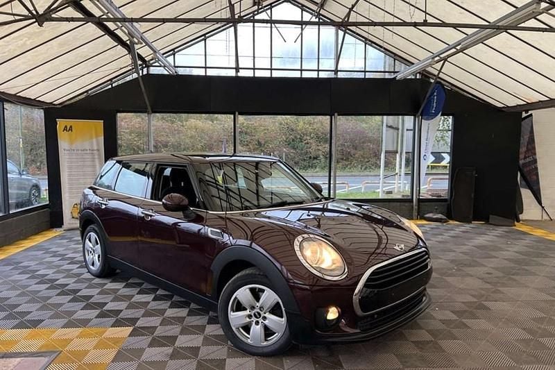 Maroon Used 2016 Mini Cooper Clubman Estate | £9,995 (Fair price) - Image 1/1