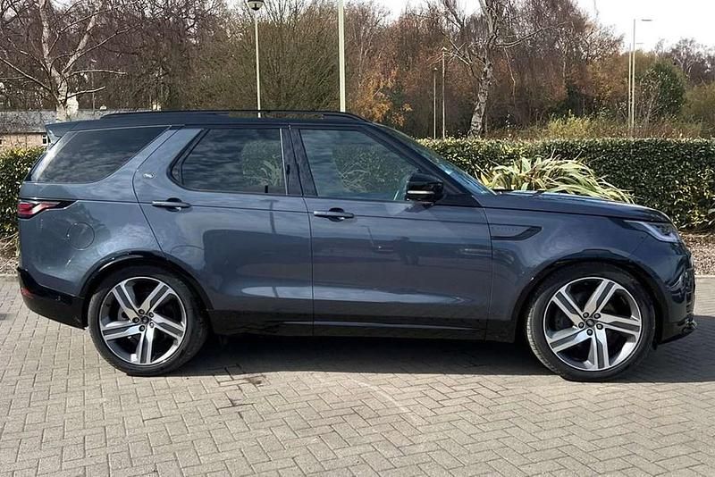 Used Land Rover Discovery 5 HSE Dynamic 344 HP (253 kW) 2024 Blue SUV