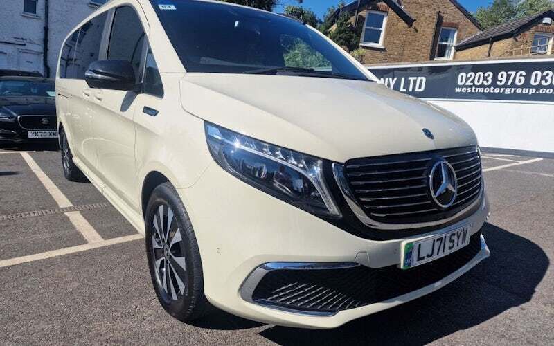 Used Mercedes EQV300 Premium 150 kW (204 HP) 2023 Estate