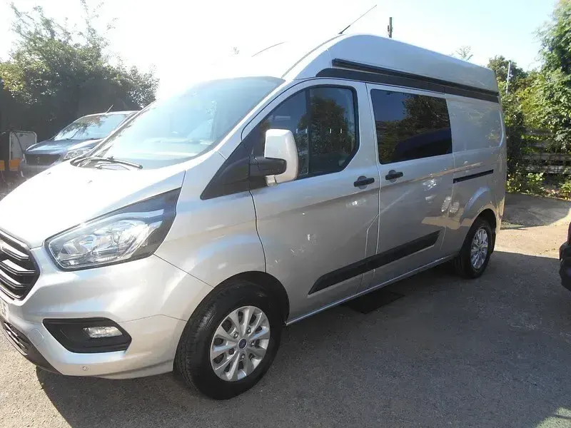 Used Ford Transit Custom Trend 105 HP (77 kW) 2018 Silver Van