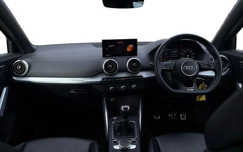 Used Audi Q2 Black Edition 110 HP (80 kW) 2024 SUV