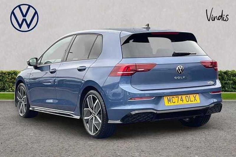 Used VW Golf VIII 150 HP (110 kW) 2025