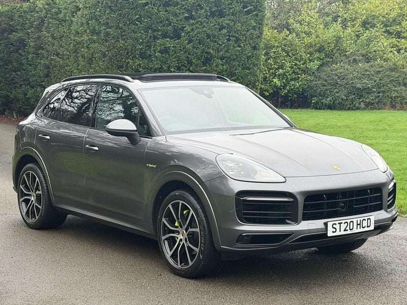 Used Porsche Cayenne 462 HP (339 kW) 2020 Grey SUV