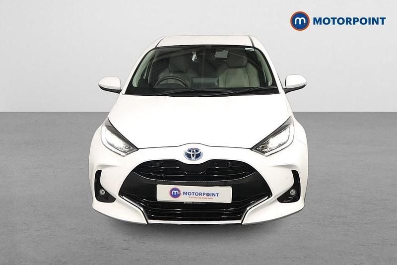 Used Toyota Yaris Hybrid 2023 White Hatchback
