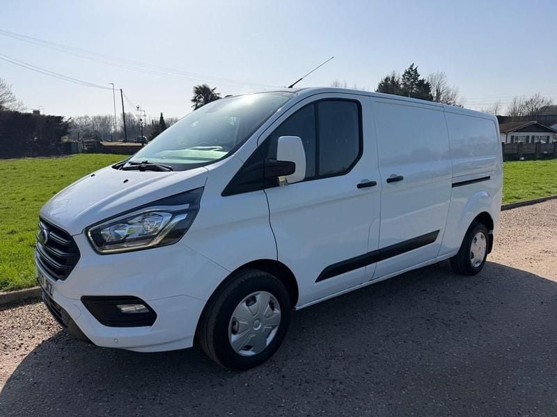 Begagnad Ford Transit Custom Trend 130 HK (95 kW) 2022 Vit Van