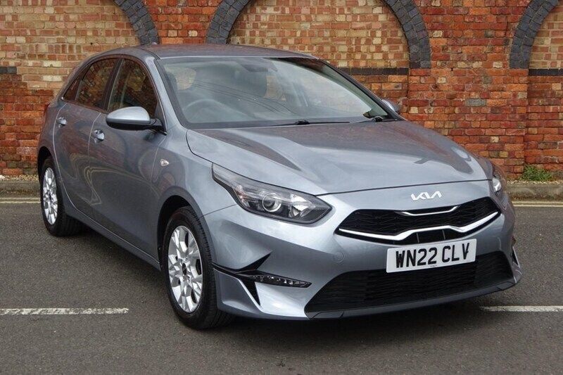 Used 2022 Kia Ceed 2 Hatchback | £11,895 (Fair price) - Image 1/1