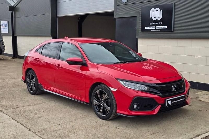 Used Honda Civic Sport 182 HP (133 kW) 2017 Red Hatchback