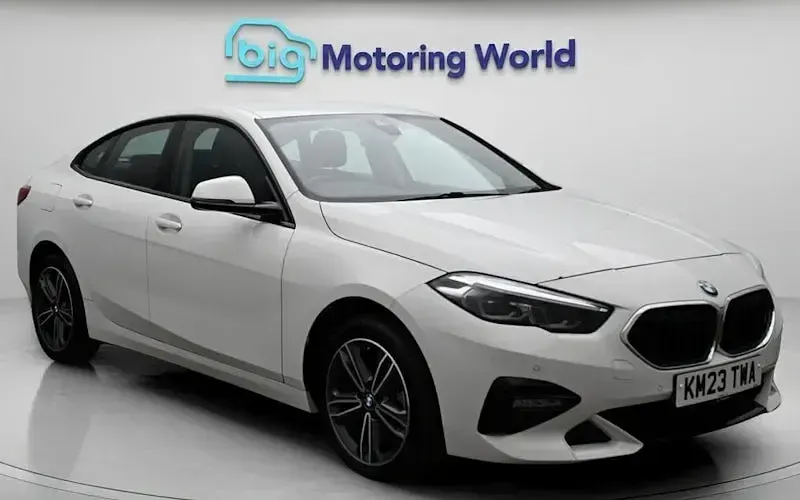 Usado BMW 218 Sport Line 136 CV (100 kW) 2023 Coupe