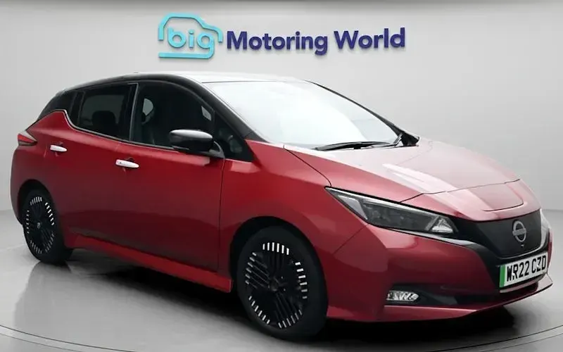 Used Nissan Leaf N-Connecta 110 kW (150 HP) 2025 Hatchback