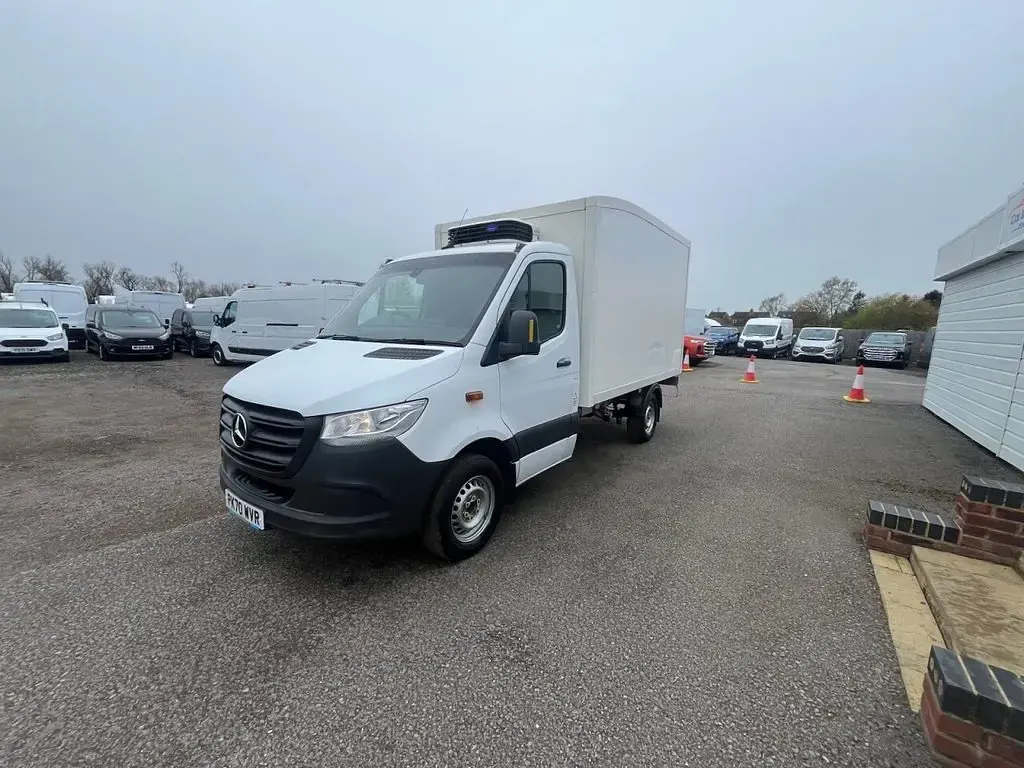 Used Mercedes Sprinter Progressive 148 HP (108 kW) 2020 White Van