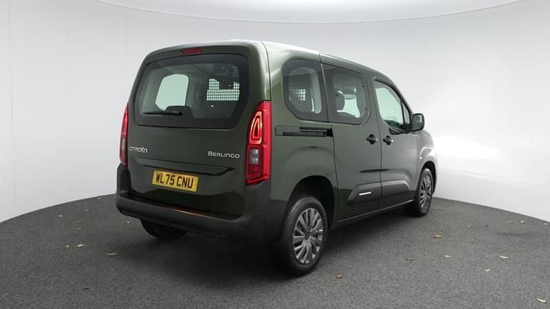 New Citroën Berlingo PureTech 108 HP (79 kW) 2025 Green MPV