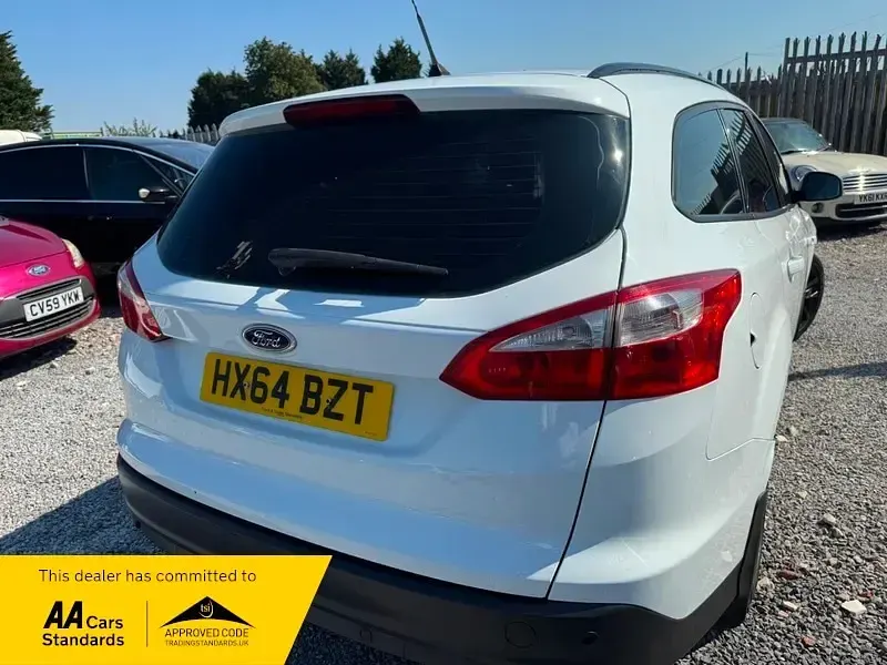 Used Ford Focus 115 HP (84 kW) 2014 White Estate