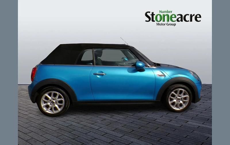Used Mini Cooper Cabriolet 134 HP (98 kW) 2016 Blue Cabriolet
