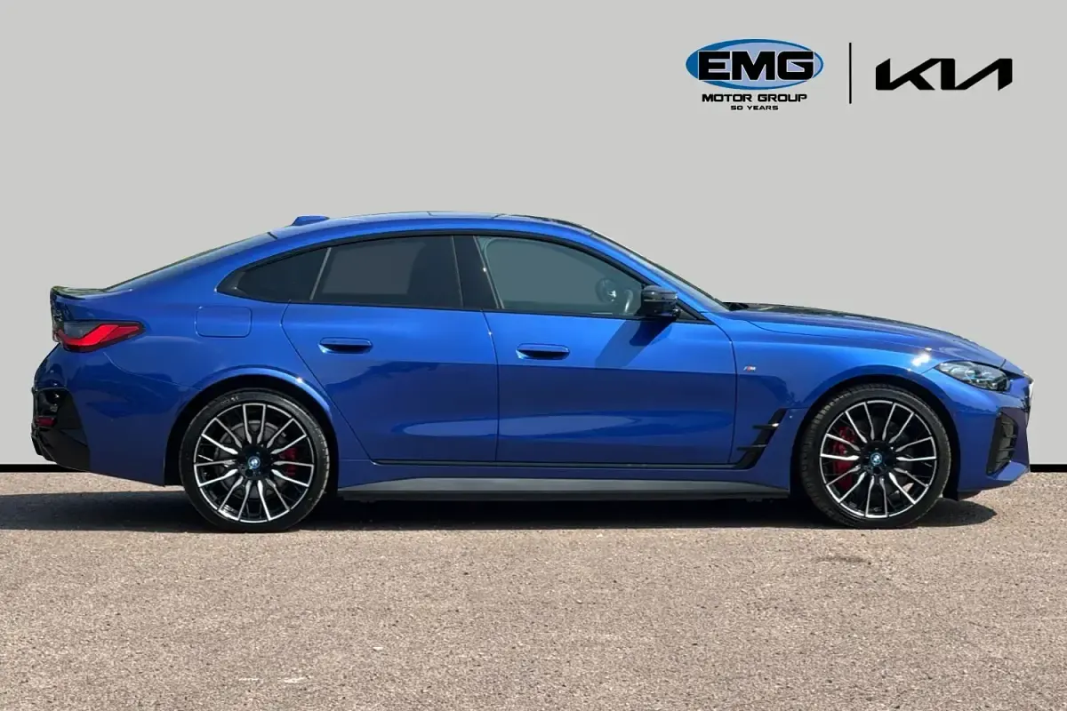 Used BMW i4 Shadowline 400 kW (544 HP) 2023 Blue Sedan
