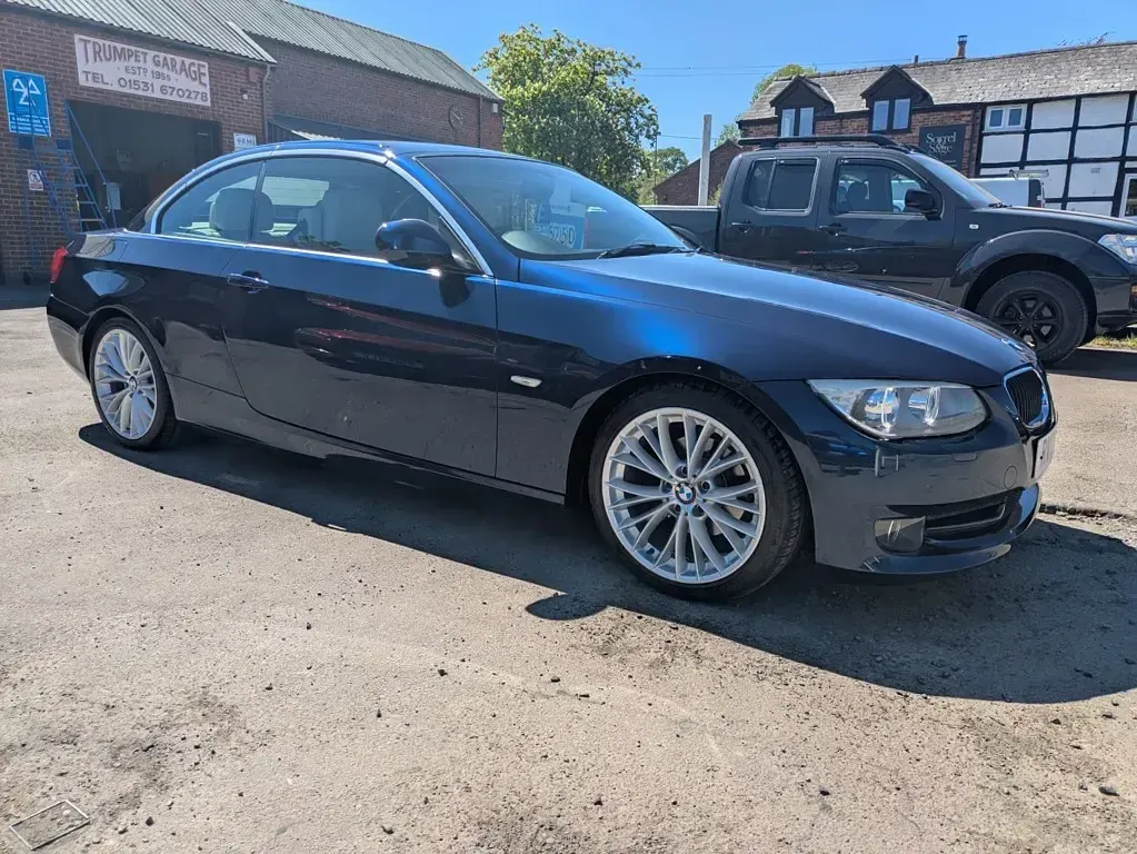 Used BMW 320 Cabriolet 2013 Blue Cabriolet