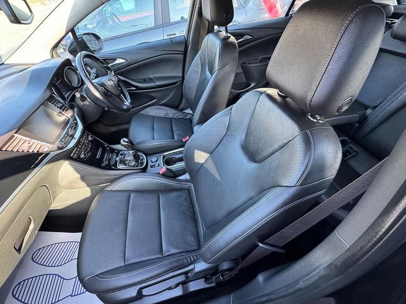 Used Vauxhall Astra Elite 2016 Black Hatchback
