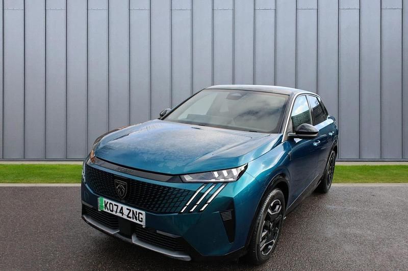 Used Peugeot e-3008 GT 152 kW (207 HP) 2025 Blue SUV