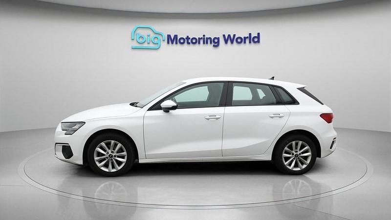 Used Audi A3 Sportback 110 HP (80 kW) 2023 White Hatchback